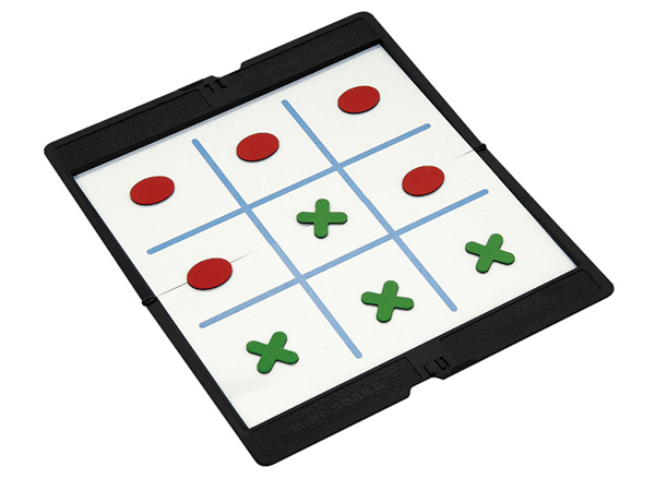 Magnetic Folding Tic-Tac-Toe